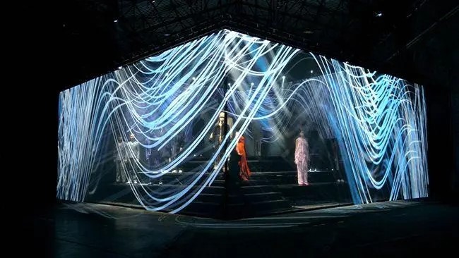 為什么全息影像在展館能得到廣泛應(yīng)用